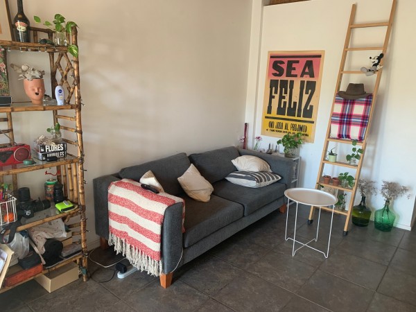 -LINDISIMO DEPTO DE DOS AMBIENTES, CON BALCON, Y EXCELENTE UBICACION. VISTA ABIERTA CFTE