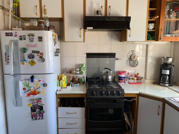 -LINDISIMO DEPTO DE DOS AMBIENTES, CON BALCON, Y EXCELENTE UBICACION. VISTA ABIERTA CFTE