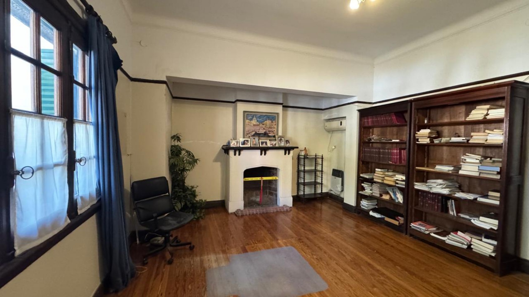 Casa en venta en casco historico  San Isidro en una planta.