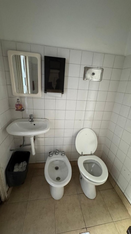 Casa en venta en casco historico  San Isidro en una planta.