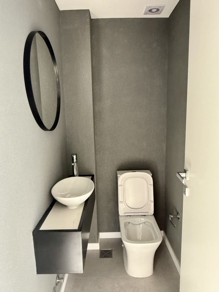 Departamento en San Isidro en alquiler con balcon terraza y cochera  a estrenar