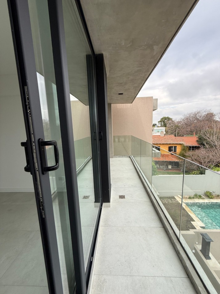 Departamento a estrenar en Venta en Acassuso con terraza , parrilla, pileta y cochera 