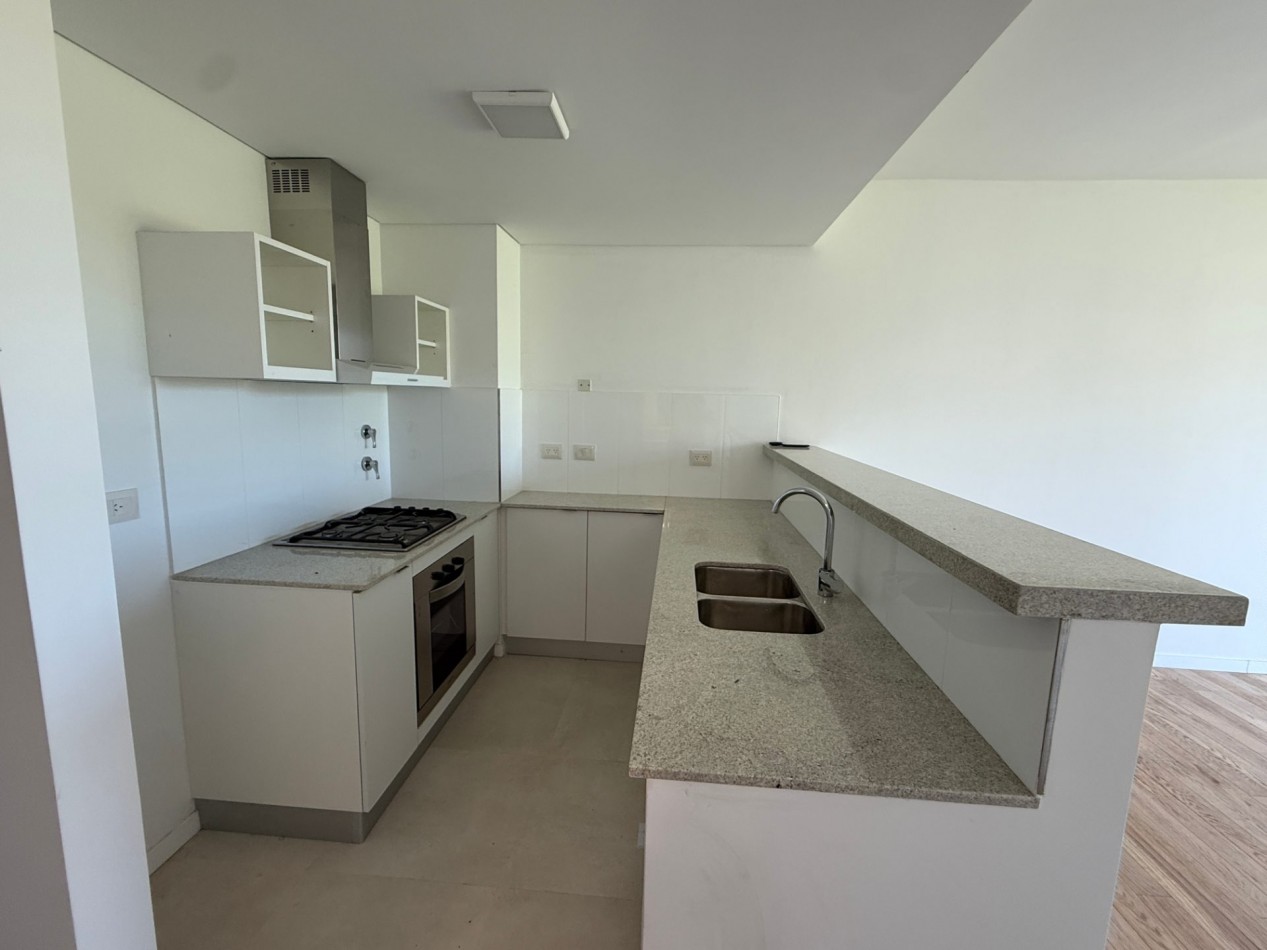 Departamento en alquiler en Venice Tigre, 2 ambientes con balcon y parrilla