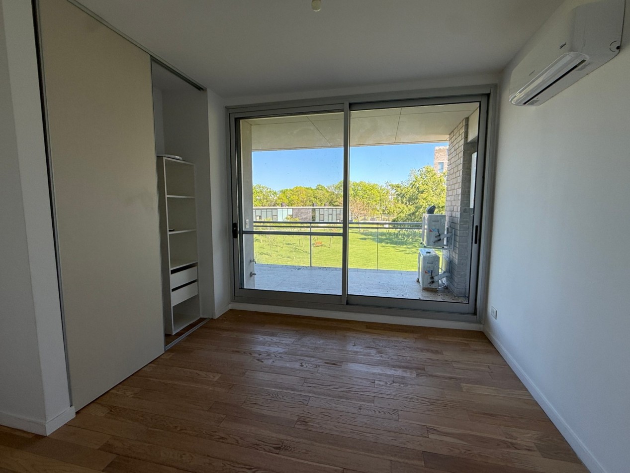 Departamento en alquiler en Venice Tigre, 2 ambientes con balcon y parrilla