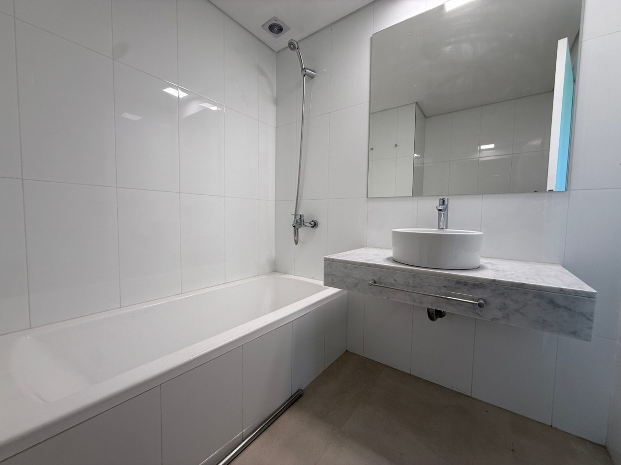 Departamento en alquiler en Venice Tigre, 2 ambientes con balcon y parrilla