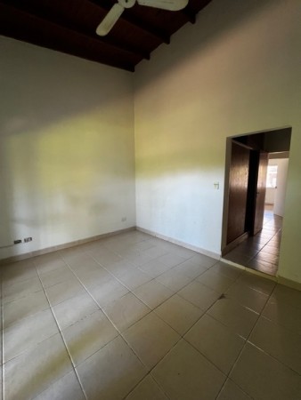 CASA EN UNA PLANTA EN B LOS CEIBOS