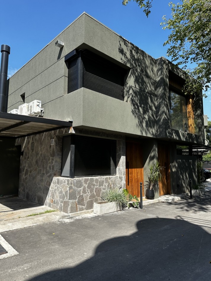 BARRIO LOS CIPRESES, CASA TIPO DUPLEX EN VENTA - A ESTRENAR