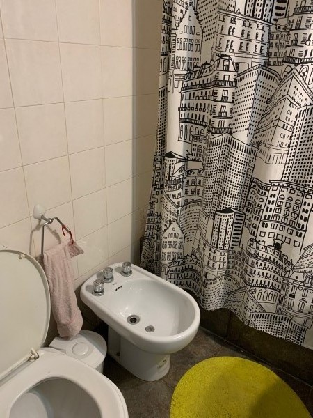 -LINDISIMO DEPTO DE DOS AMBIENTES, CON BALCON, Y EXCELENTE UBICACION. VISTA ABIERTA CFTE