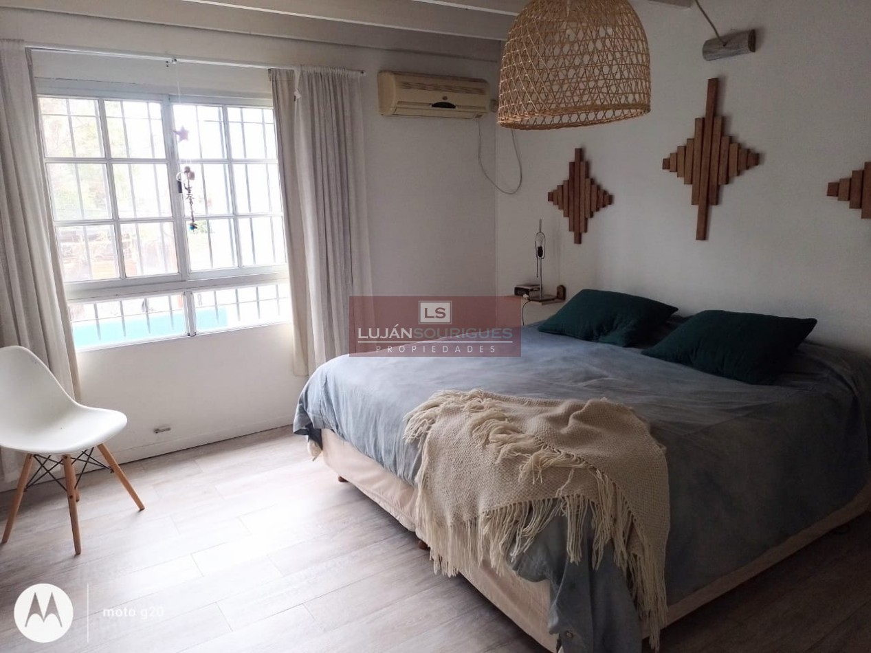 Casa tipo duplex en Beccar en venta con jardin