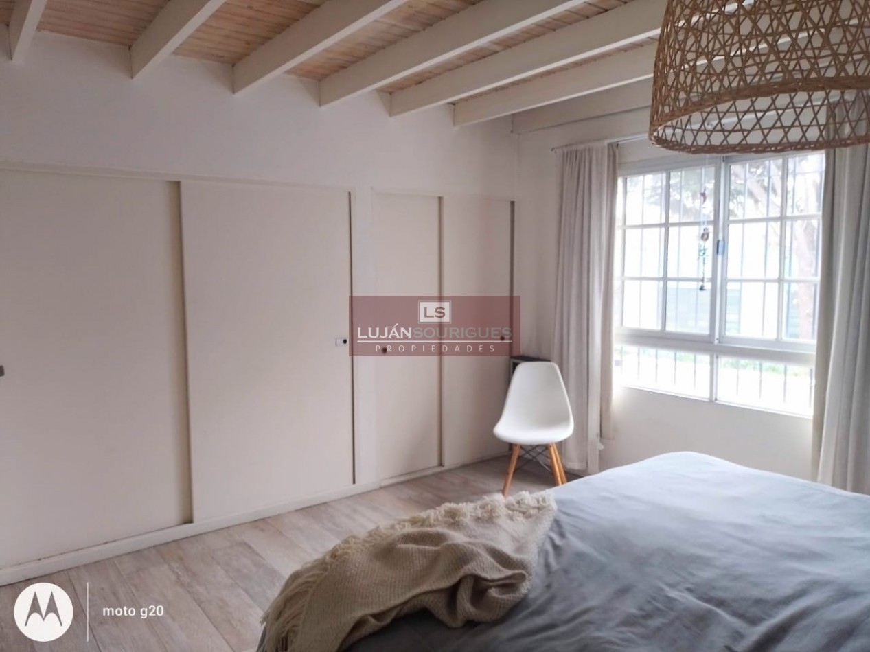 Casa tipo duplex en Beccar en venta con jardin