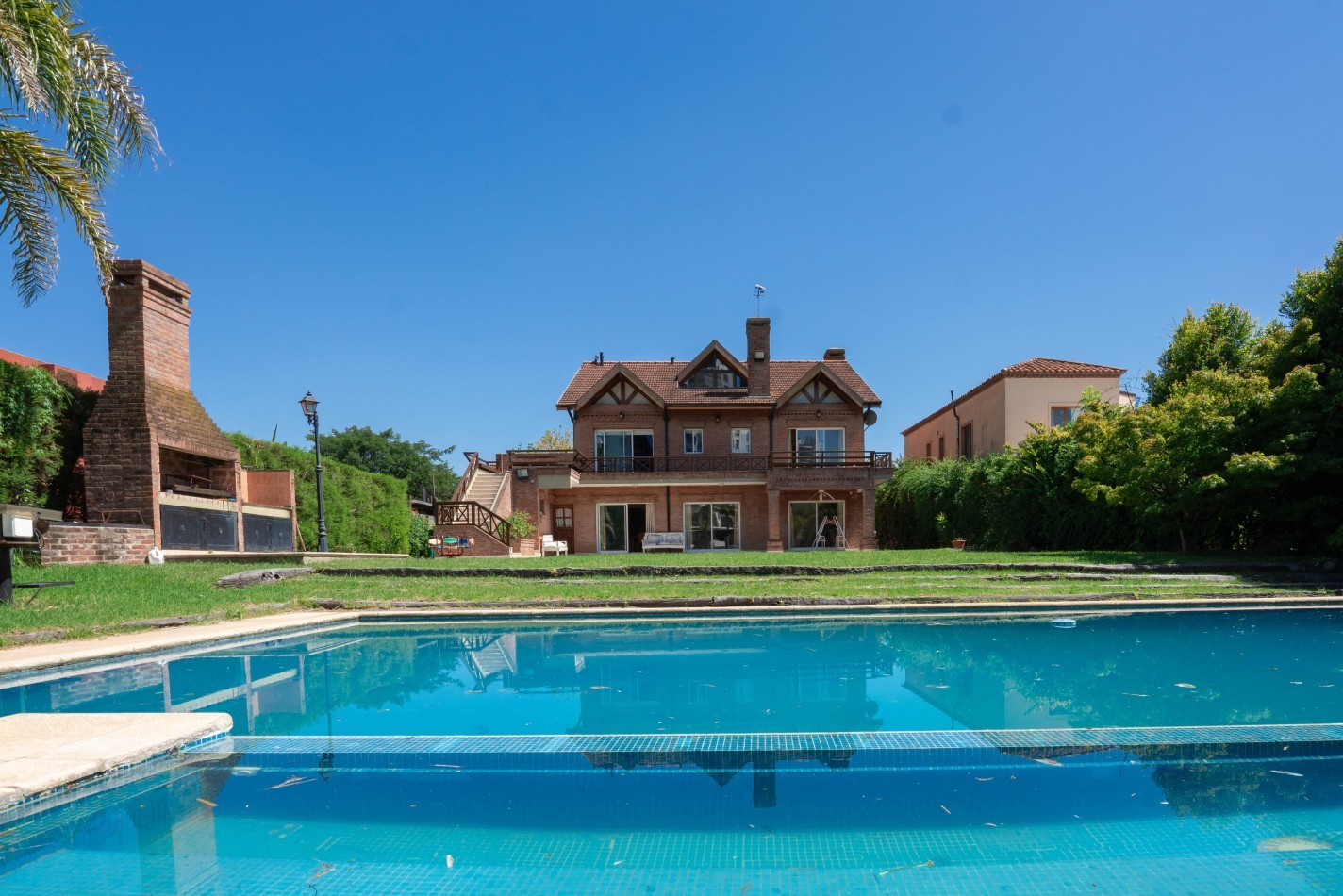 STA MARIA DE TIGRE. CASA EN VENTA, AMARRA PROPIA EN LOTE CON SALIDA DIRECTA AL RIO, VENTA