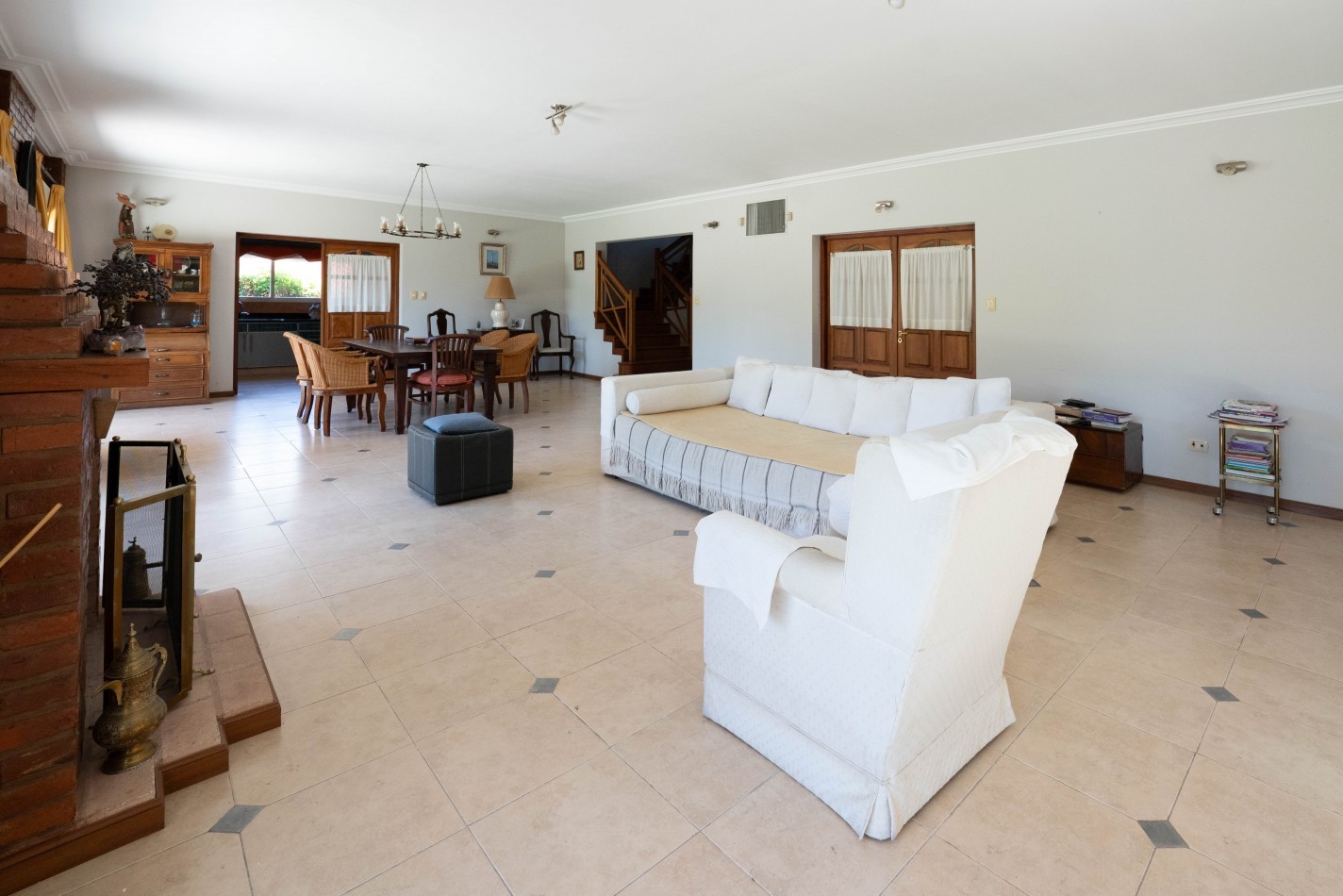 STA MARIA DE TIGRE. CASA EN VENTA, AMARRA PROPIA EN LOTE CON SALIDA DIRECTA AL RIO, VENTA