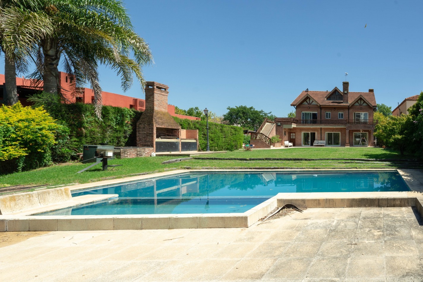 STA MARIA DE TIGRE. CASA EN VENTA, AMARRA PROPIA EN LOTE CON SALIDA DIRECTA AL RIO, VENTA