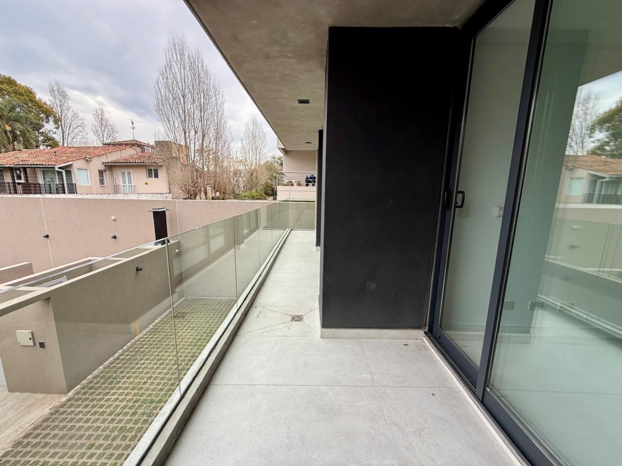 Departamento a estrenar en Venta en Acassuso con terraza , parrilla, pileta y cochera 