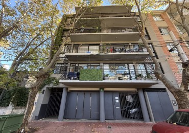 Departamento en venta de dos amplios ambientes con balcon 