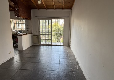 DEPARTAMENTO EN ALQUILER AL CONTRAFRENTE CON BALCON